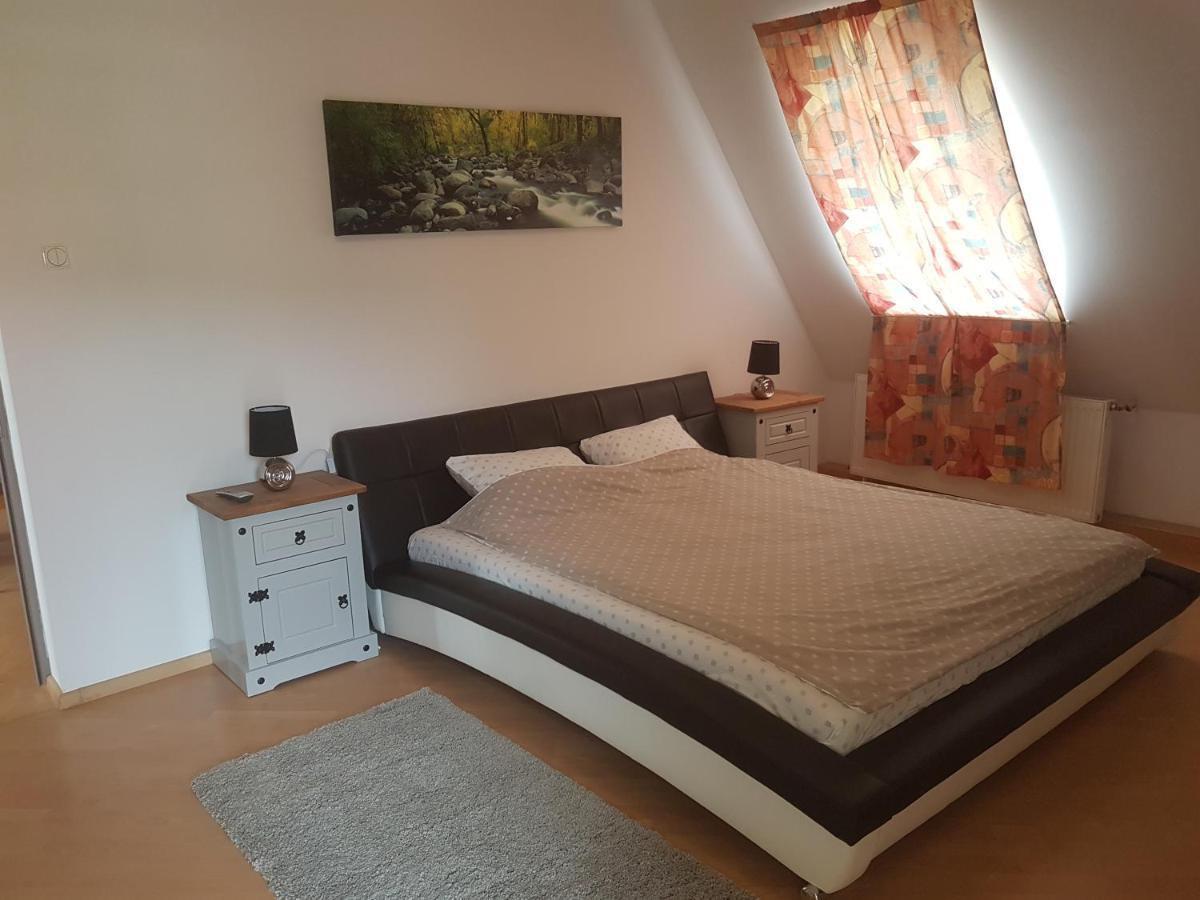 Lara Guest House Sfântu Gheorghe Bagian luar foto